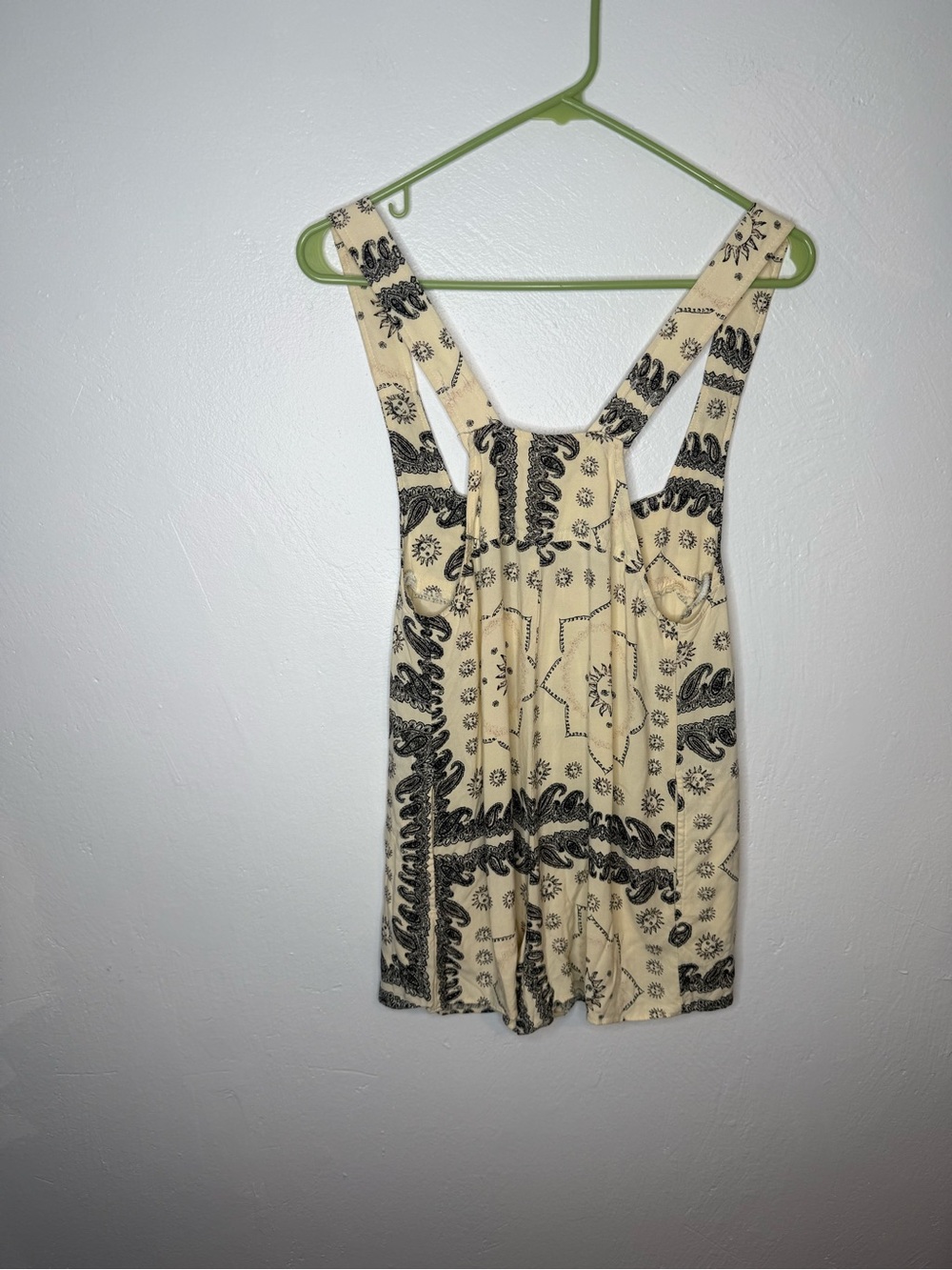 Urban Outfitters UO Pocket Full Posey Bandana Playsuit Romper S - Picture 6 of 9